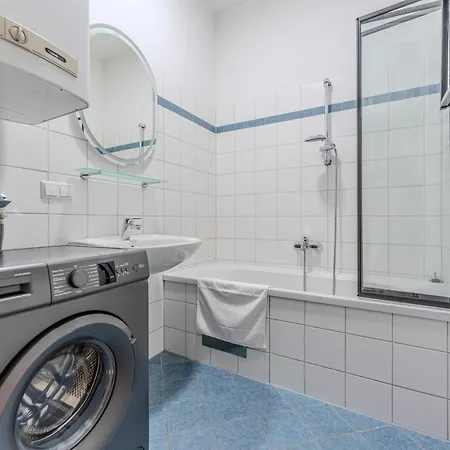 Hakuna Scandinaviansuite - Center - Free Parking