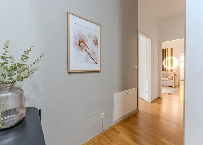 Hakuna Scandinaviansuite - Center - Free Parking Apartman *